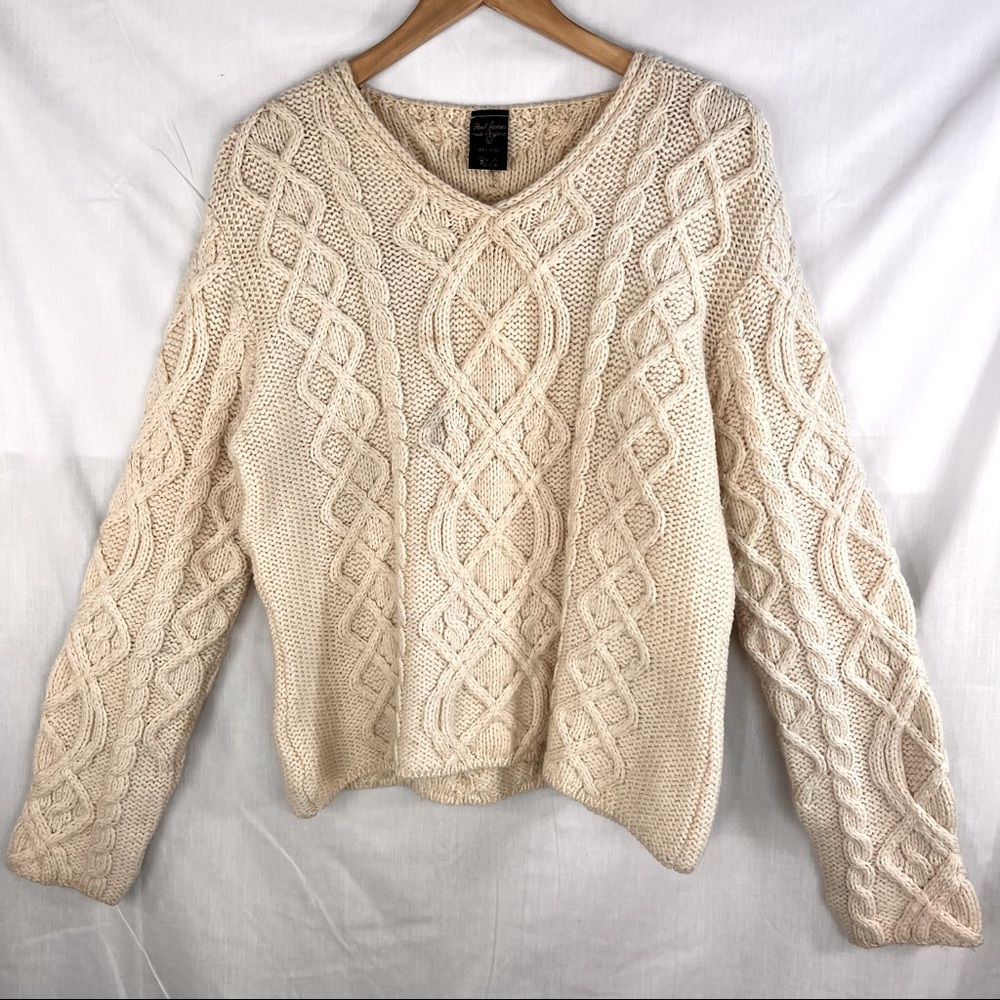 Cream V-Neck Cable Knit Sweater